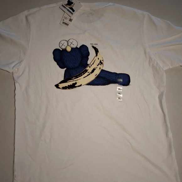 KAWS - Picture 2 of 2